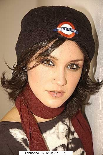 Dulce antes de RBD - Thoamne.dar ce haine se puratu inainte..bleah - Dulce Maria