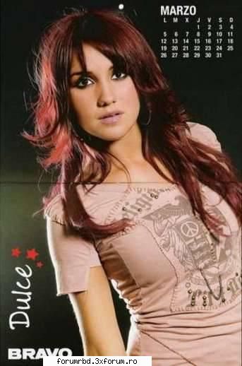Galeria Oficiala De Poze cu Dulce - Shy yo incerc sa pun poze cu ea - Dulce Maria