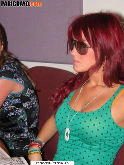 Galerie Foto 2 [poze exclusive] - =) ImI plAk OkElaRiI Am UniI AsemAnAtOrI - Dulce Maria