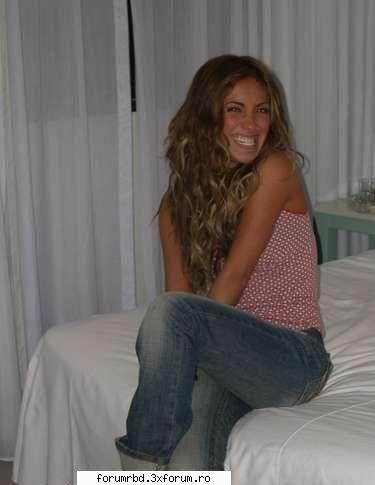 Poze - micsunica - Anahi