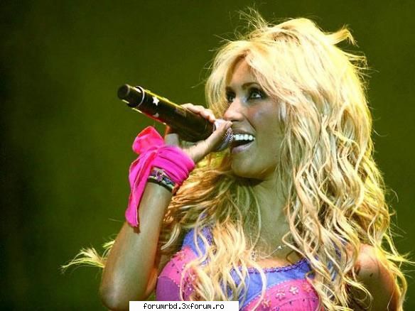 Poze - cantando por usted - Anahi