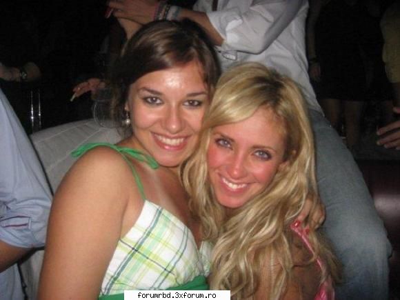 Poze - micsunica - Anahi