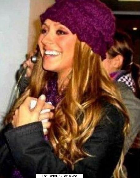 Poze - micsunica - Anahi